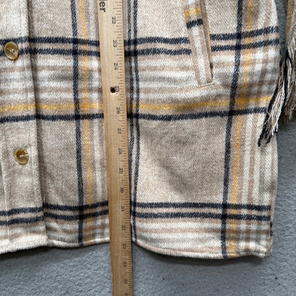 Fore Shacket Beige Plaid Fringe Button up Long Sleeve Pockets Western Women’s M - Picture 4 of 14